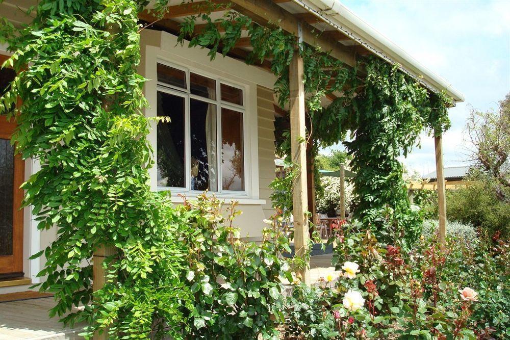 Bed & Breakfast Olde Mill House B&B & Bike2Wine Cycle Hire Renwick
