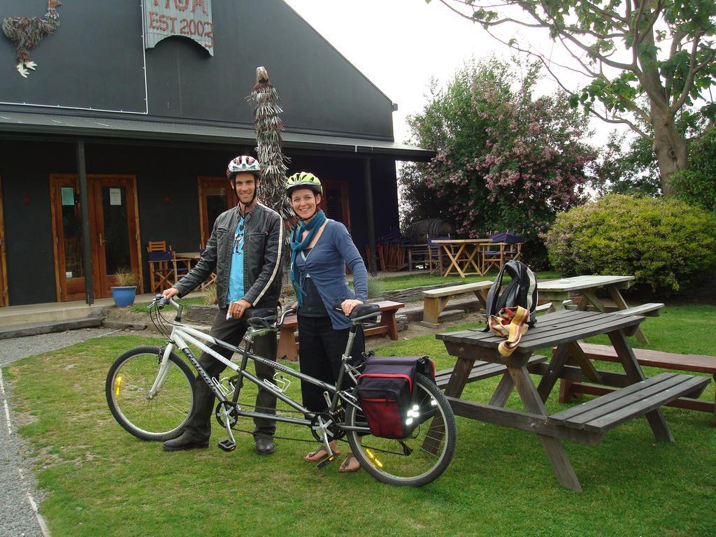 Olde Mill House B&B & Bike2Wine Cycle Hire Bed & Breakfast Renwick